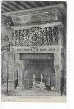 71  MUSEE DE CLUNY  CHEMINEE EN PIERRE SCULPTEE