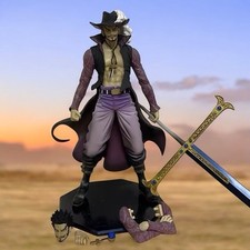 Dracule Mihawk Figure – One