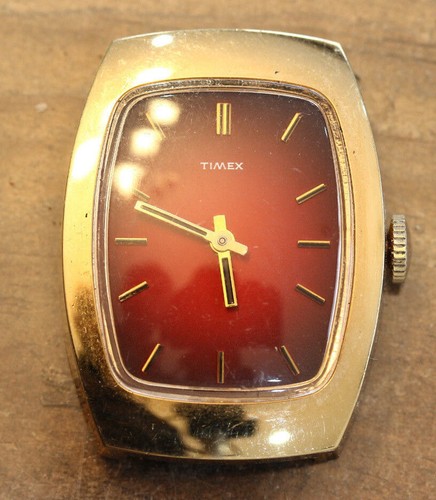Montre mécanique ancienne - montre,