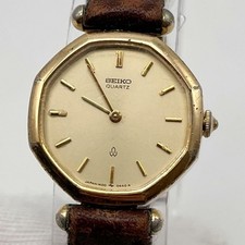 Montre Femme SEIKO Octogonale
