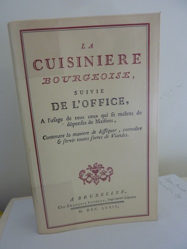 Cuisiniere bourgeoise - la,