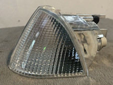 FEU CLIGNOTANT AVANT GAUCHE