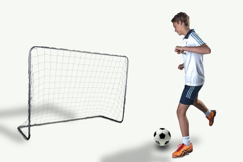 Charlsten but football - but,