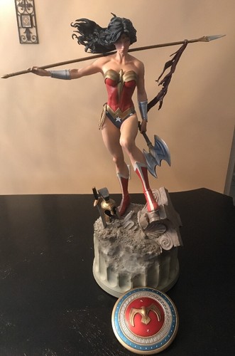 Sideshow wonder woman premium - wonder,