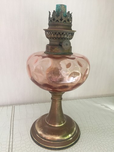 Ancienne lampe pétrole en - pétrole,