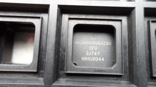 Mc68hc908az60cfu circuit - mc68hc908az60cfu,