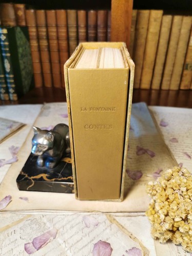 Contes nouvelles la - et, de
