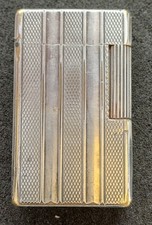 Beau briquet vintage ST DUPONT