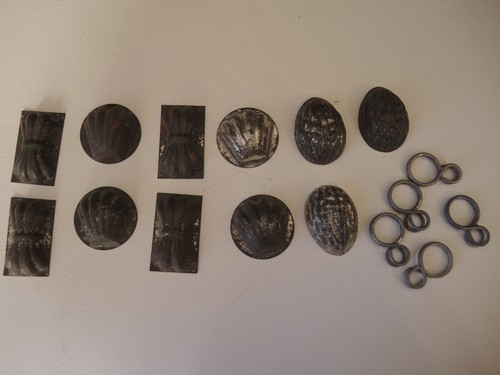 Rare anciens moules a - ,