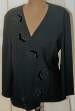 Veste croisée et brodée