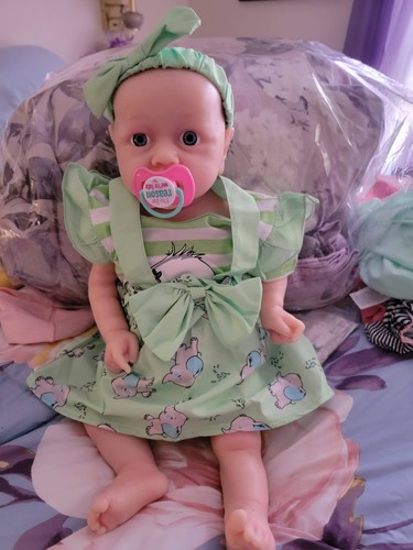 Platinum silicone baby girl - platinum,