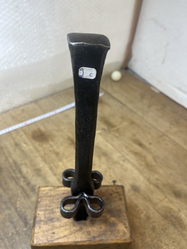 Enclume old tool - enclume,