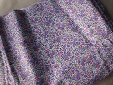 coupon tissu Liberty   "   petites fleurs  "    52  X  88   cm
