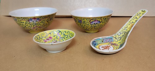 Rare ensemble porcelaines - ensemble,
