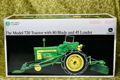 Ertl john deere model 720 - john,