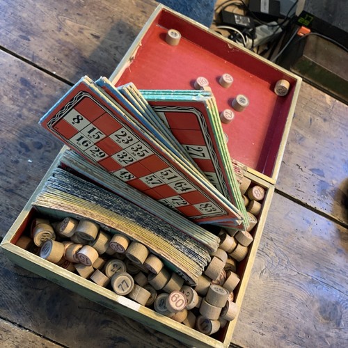 Coffret boîte jeu - à,