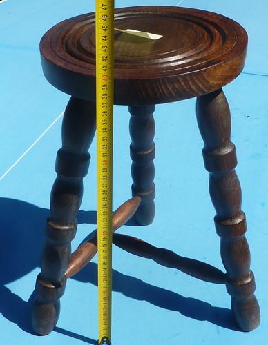 Tabouret tripode bois - tripode,