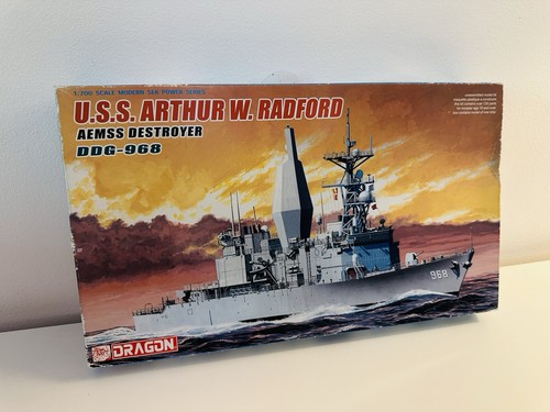 Maquette dragon 7031 - dragon, 1:700