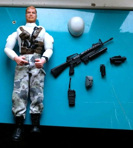 Ultra corps fantassin combat - corps,