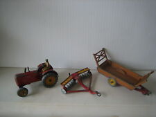 Dinky Farm Vehicles - Tractor