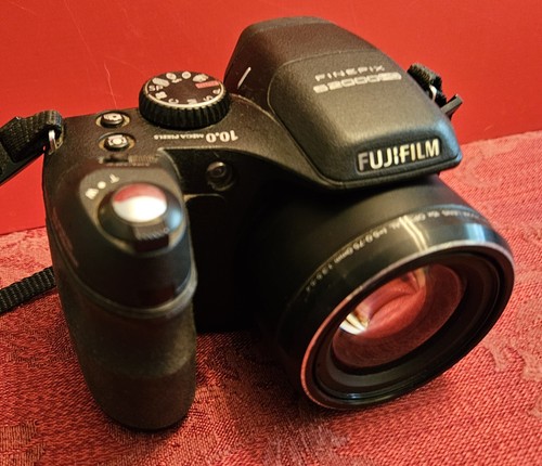 Fujifilm finepix s2000hd - fujifilm,
