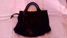 sac à main cuir noir LUPO , plissé accordéon, très peu porté, excellent état