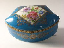 19th Century Sevres style Porcelain Box