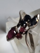 jolie  petite bague en argent