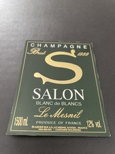 Une étiquette de champagne