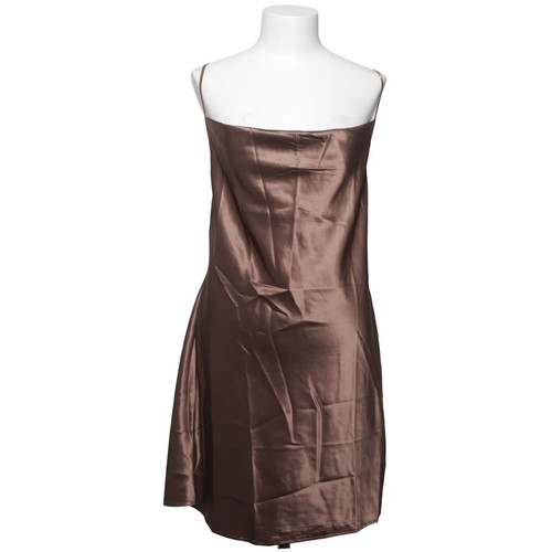 Divided robe taille - by,
