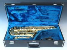 YAMAHA YAS-61 Alto Saxophone