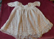 Robe ancienne de baptême