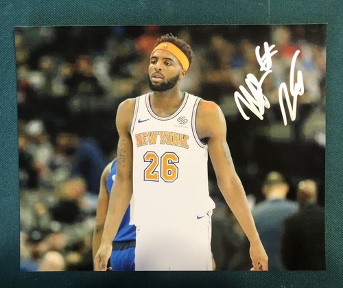 Mitchell robinson signed new - signed,