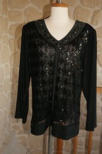 Tres joli haut noir neuf