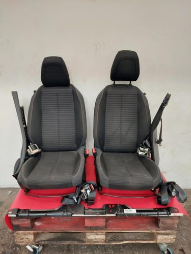 Interieur complet peugeot - interieur,