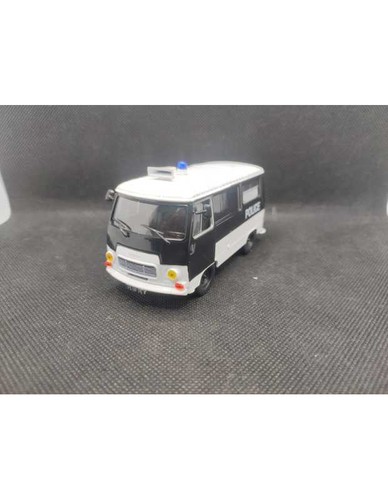 Peugeot j7 police - ▄▀▄,