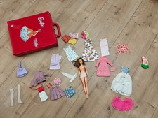 barbie midge 1965 avec boîte et collection habits
