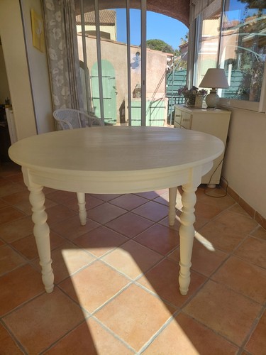 Table ronde avec rallonges - ronde,