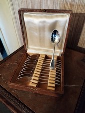 12 Cuillères à Moka