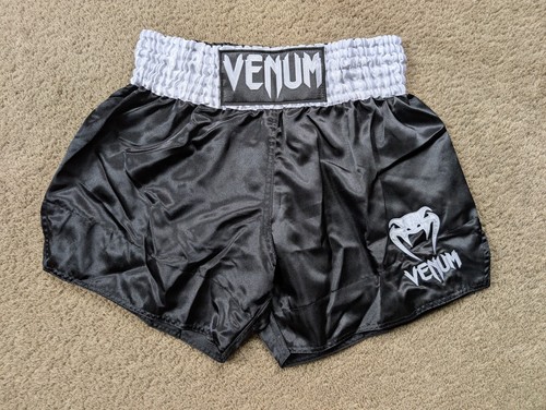 Venum classic muay thai shorts - classic,
