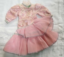 ROBE POUR POUPEE  robe rose à