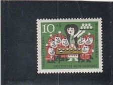 L6999 ALLEMAGNE RFA Timbre N° Y&T 258 de 1962 " Blanche Neige et les   " Neuf **