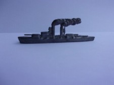 Rare bateau jouet à vapeur  en plomb plein  1900'