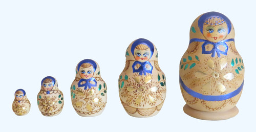 Poupee matriochka gigogne - matriochka, en