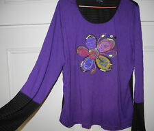 Top PAUSE CAFE 44 violet empiècement fleur brodée dos rayures