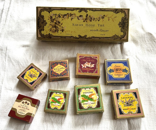 Coffret ancien savonnettes - ancien, 8