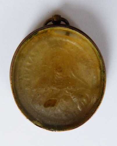 Pendentif reliquaire ancien
