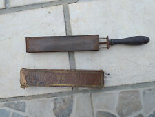 Ancien aiguiseur/affûteur de