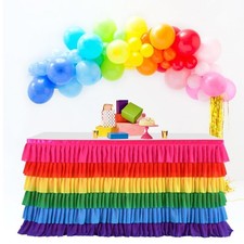 Nappe en tulle à volants