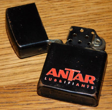 vintage NE FONCTIONNE PAS ancien BRIQUET CHAMP huile ANTAR LUBRIFIANTS bidon PUB